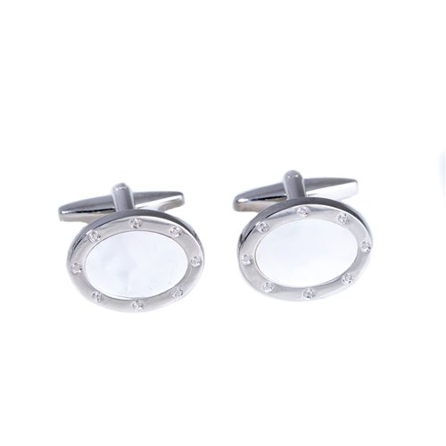 Rhodium Plated Cufflinks in Oval Design with Mother of Pearl