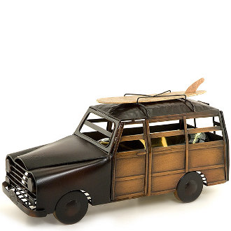 Woody Wine Corks Cage