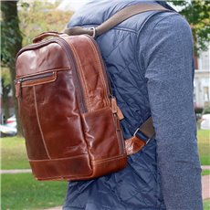 Voyager Small Convertible Messenger/Backpack