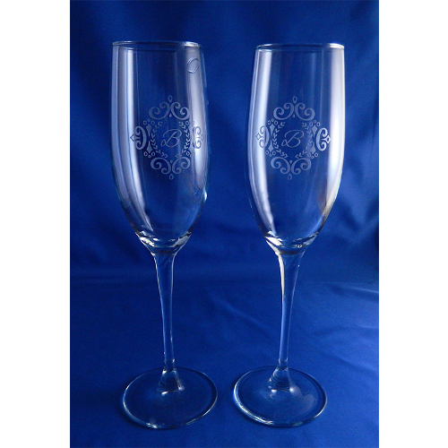 Monogrammed Laurel Connoisseur Champagne Flutes (set of 2)