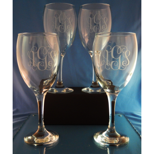 Personalized Robusto Crystal Wine Glasses (set of 4)